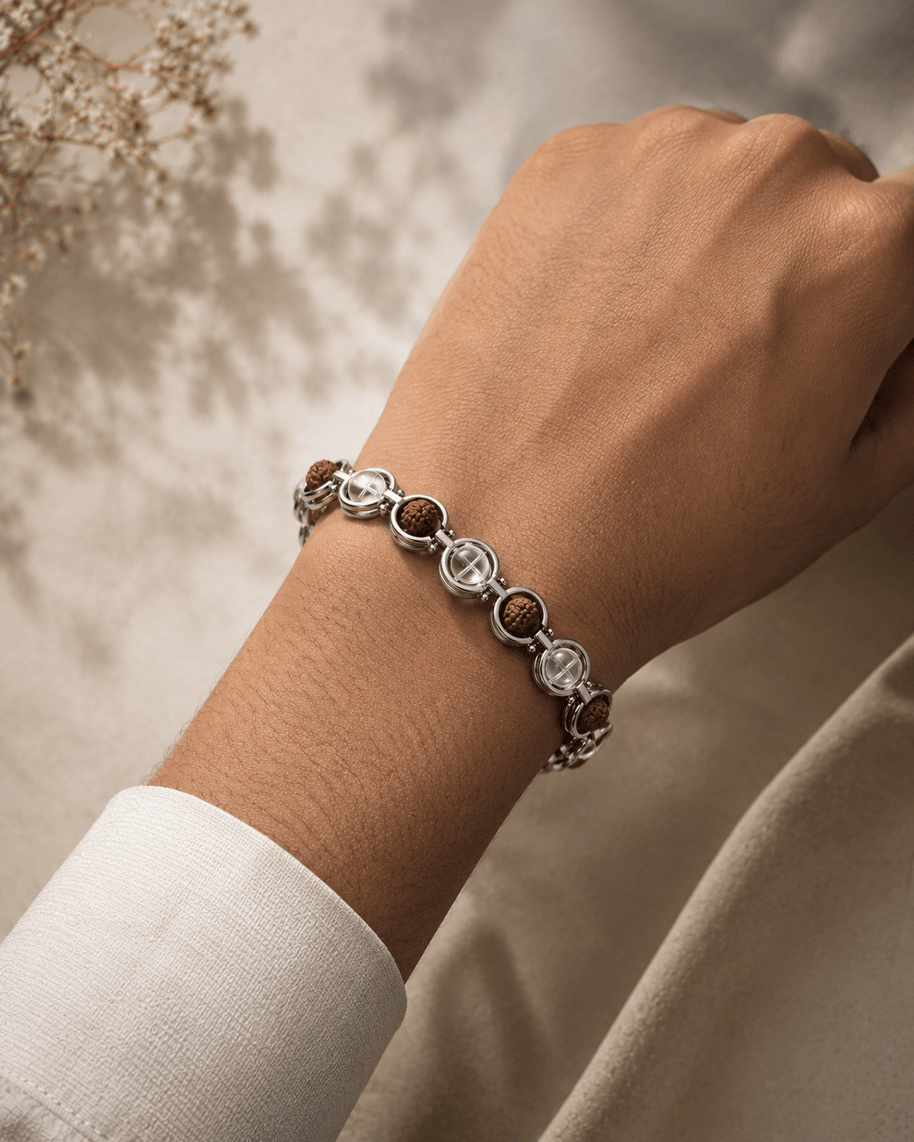 Rudraksha & Sphatik Link Bracelet - Aditya Kundali